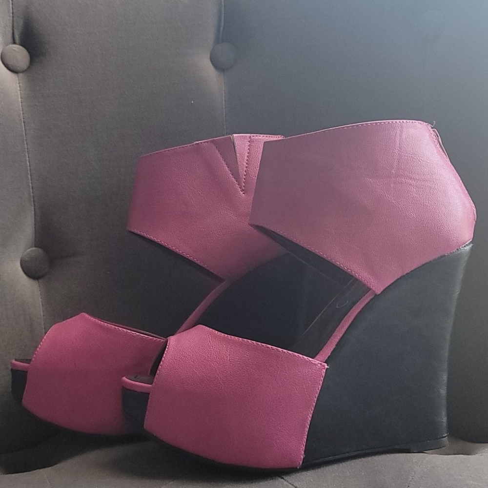 Women's wedges
